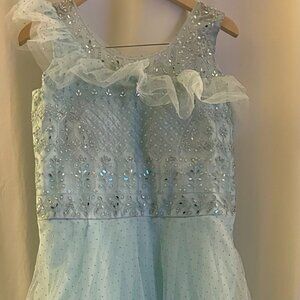 Women Party wear Gown/Dress-L